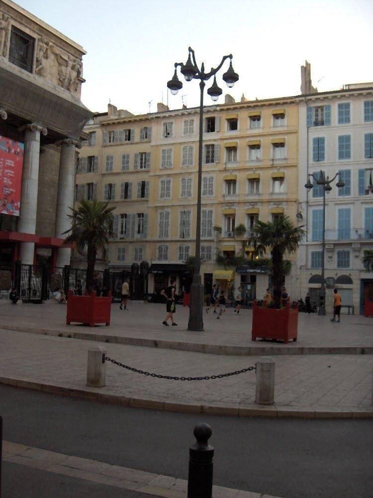 Hotel Relax Marseille Ngoại thất bức ảnh